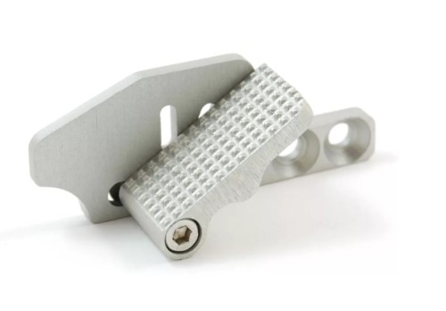 daa adjustable thumb rest srebrny.jpg